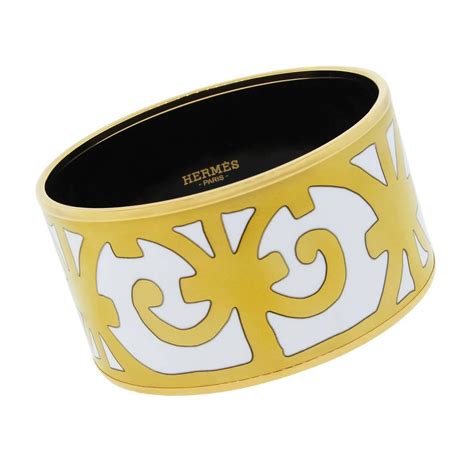 hermes white cuff bracelet|Hermes extra wide enamel bracelet.